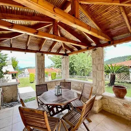 וילה #als- Stone Maisonette In פאליאורי
