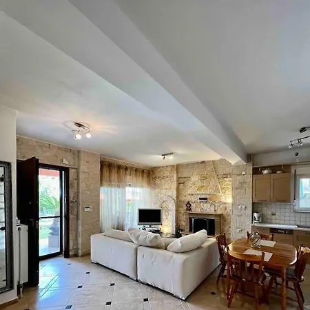 וילה #als- Stone Maisonette In פאליאורי