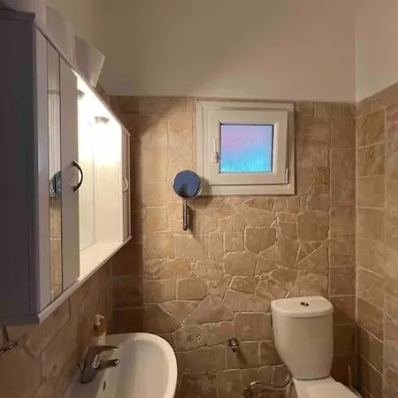 #als- Stone Maisonette In * Paliouri