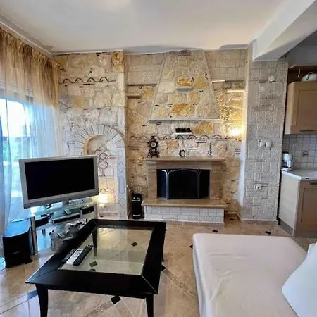 #als- Stone Maisonette In Villa Paliouri