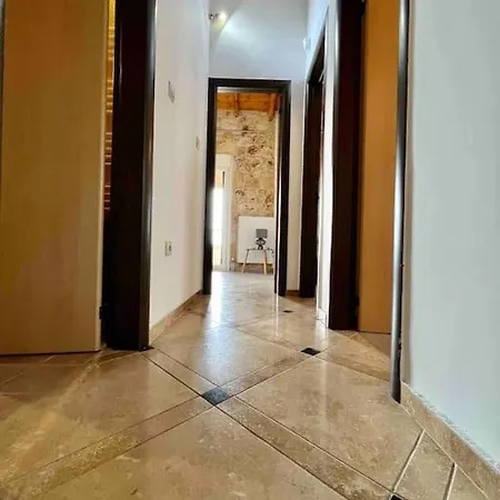 Villa #als- Stone Maisonette In *
