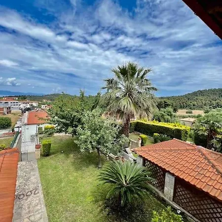 #als- Stone Maisonette In Villa *
