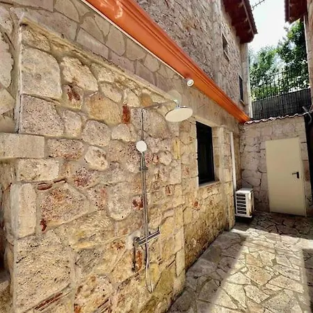 Villa #als- Stone Maisonette In